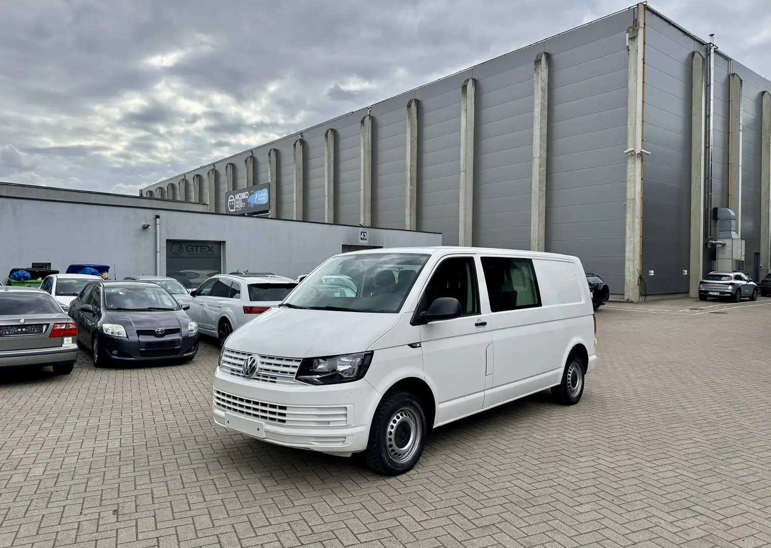Volkswagen Transporter 2.0 TDI 6 PLACE DOUBLE CABINE GARANTIE 12MOIS C.T Blanc - 1