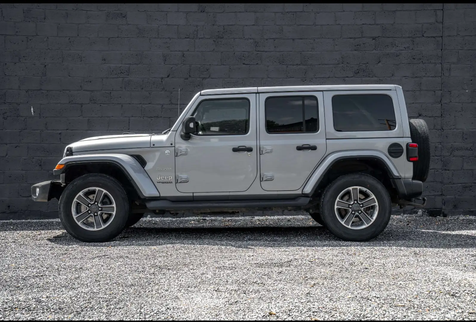Jeep Wrangler 2.2 MultiJet II Sahara /Automatique - 2