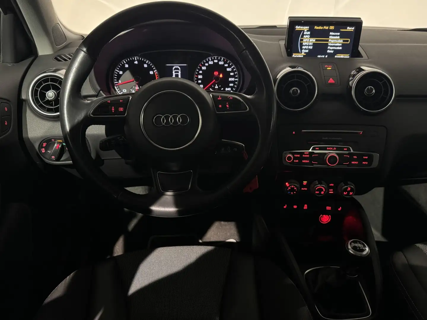 Audi A1 Sportback 1.4 TFSI Sport /Airco/Cruise/NAVI/Stoelv Noir - 2