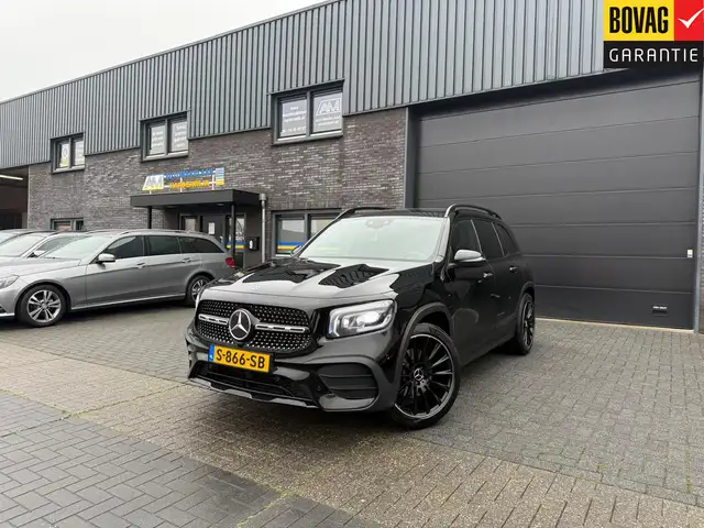 Mercedes-Benz GLB 250 4MATIC AMG Line | 1E EIGENAAR | 12 MND GARANTIE |
