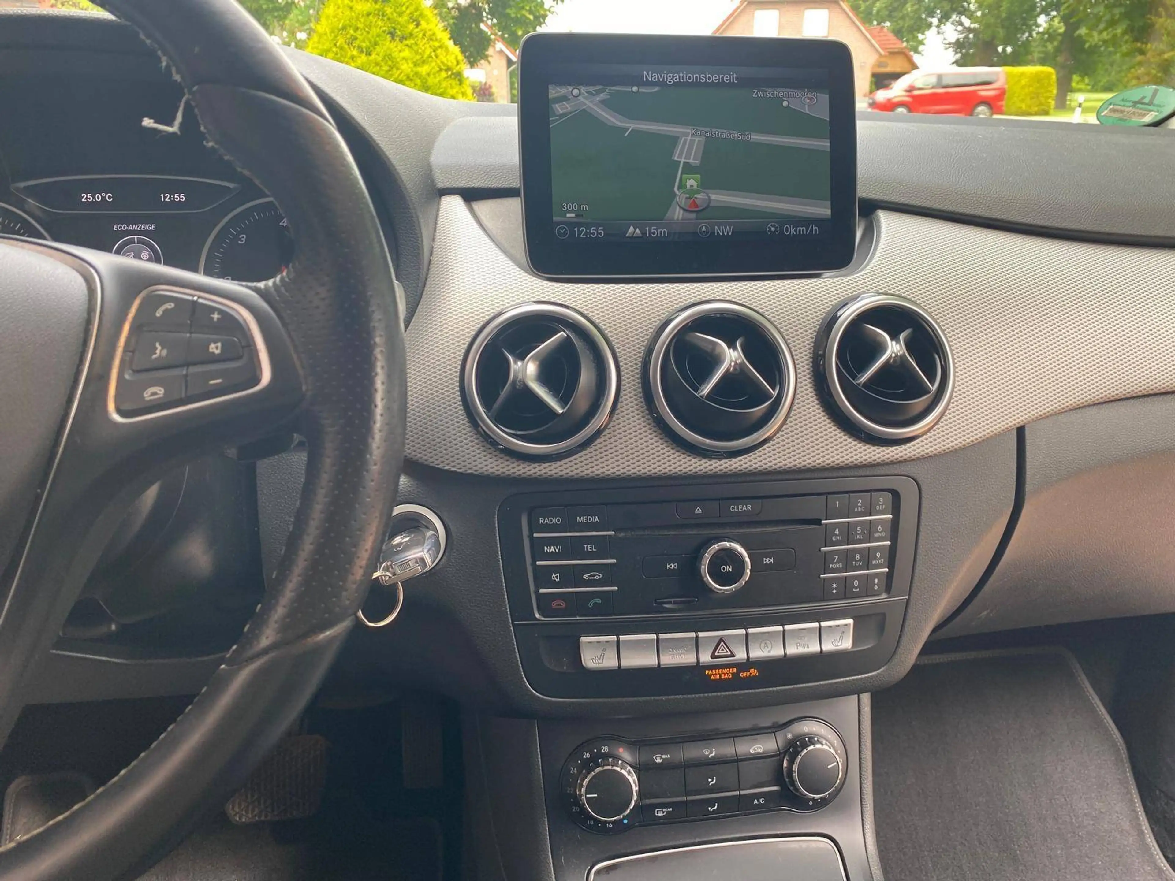 Mercedes-Benz B 220 B-Klasse Diesel d 4Matic 7G-DCT Urban — photo 13