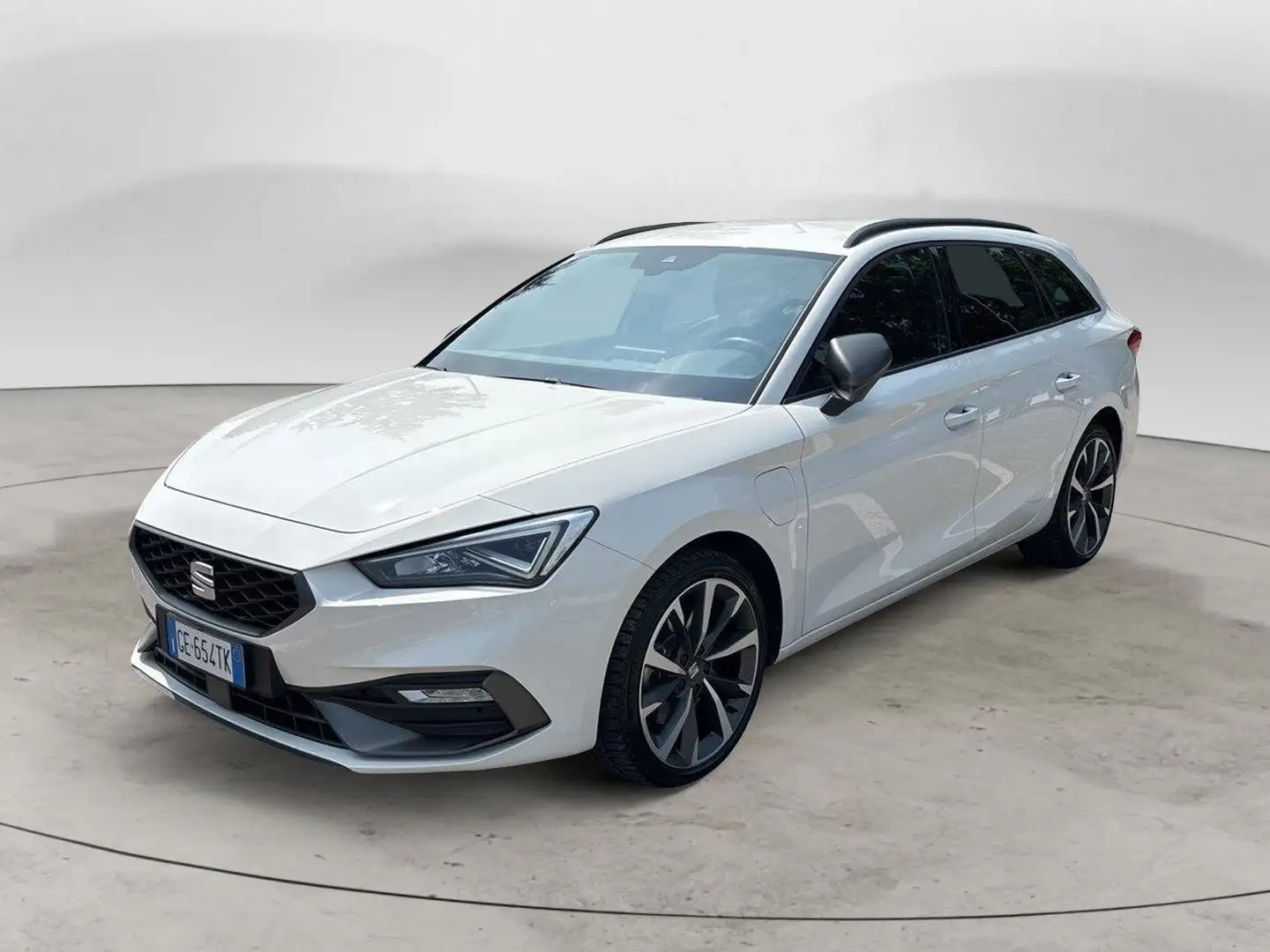 SEAT Leon Sportstourer 1.4 e-HYBRID 204 CV DSG FR Bianco - 1