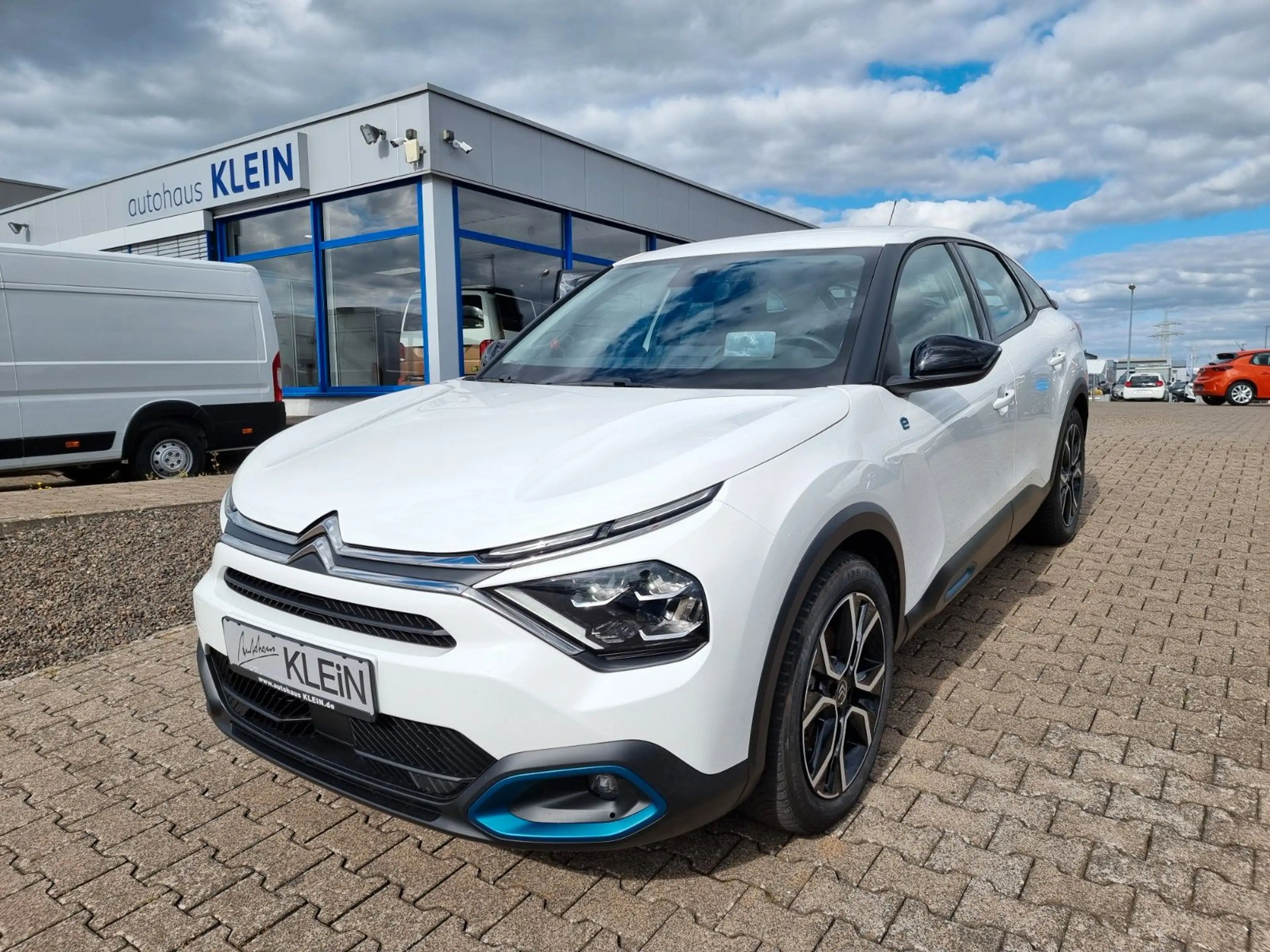 Citroen C4 Lim. ë- Feel Pack *KLIMA*TEMPO*CAM*NAVI*SHZ* — photo 2