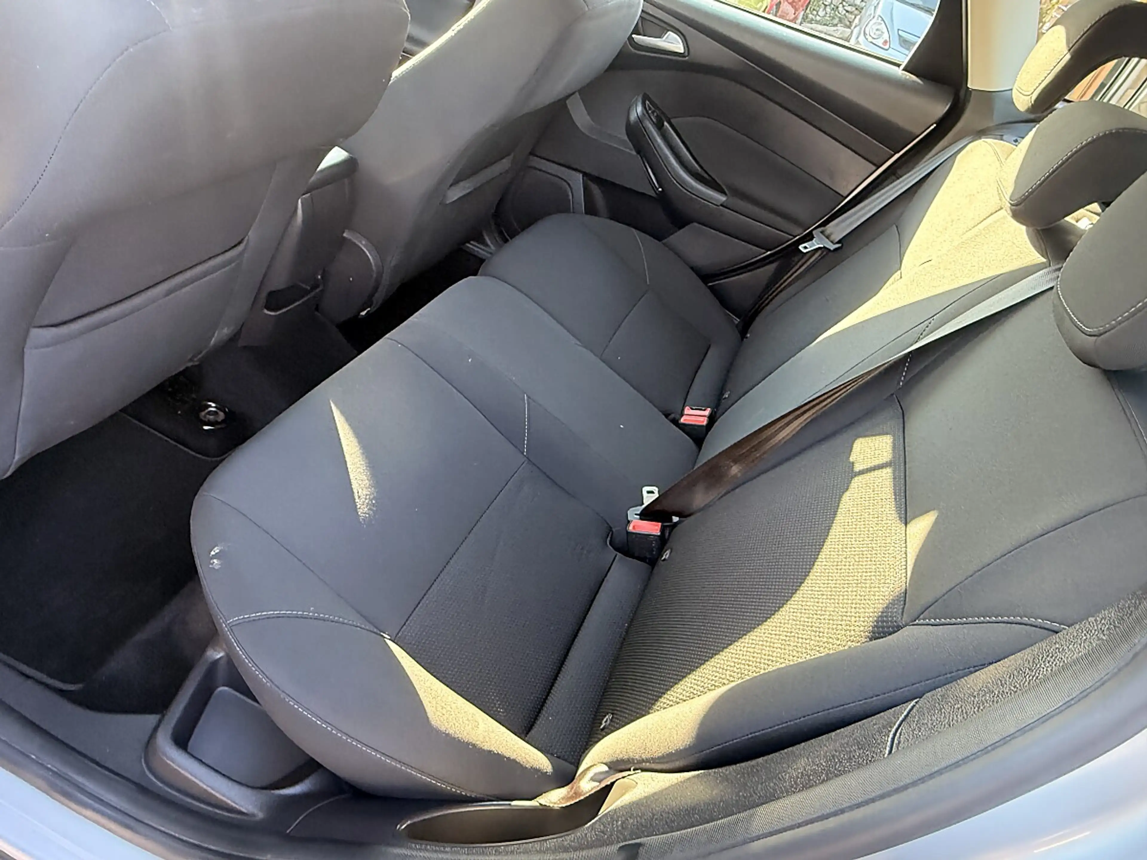 Ford Focus Traveller 1,5 TDCi Trend Aut. — photo 10
