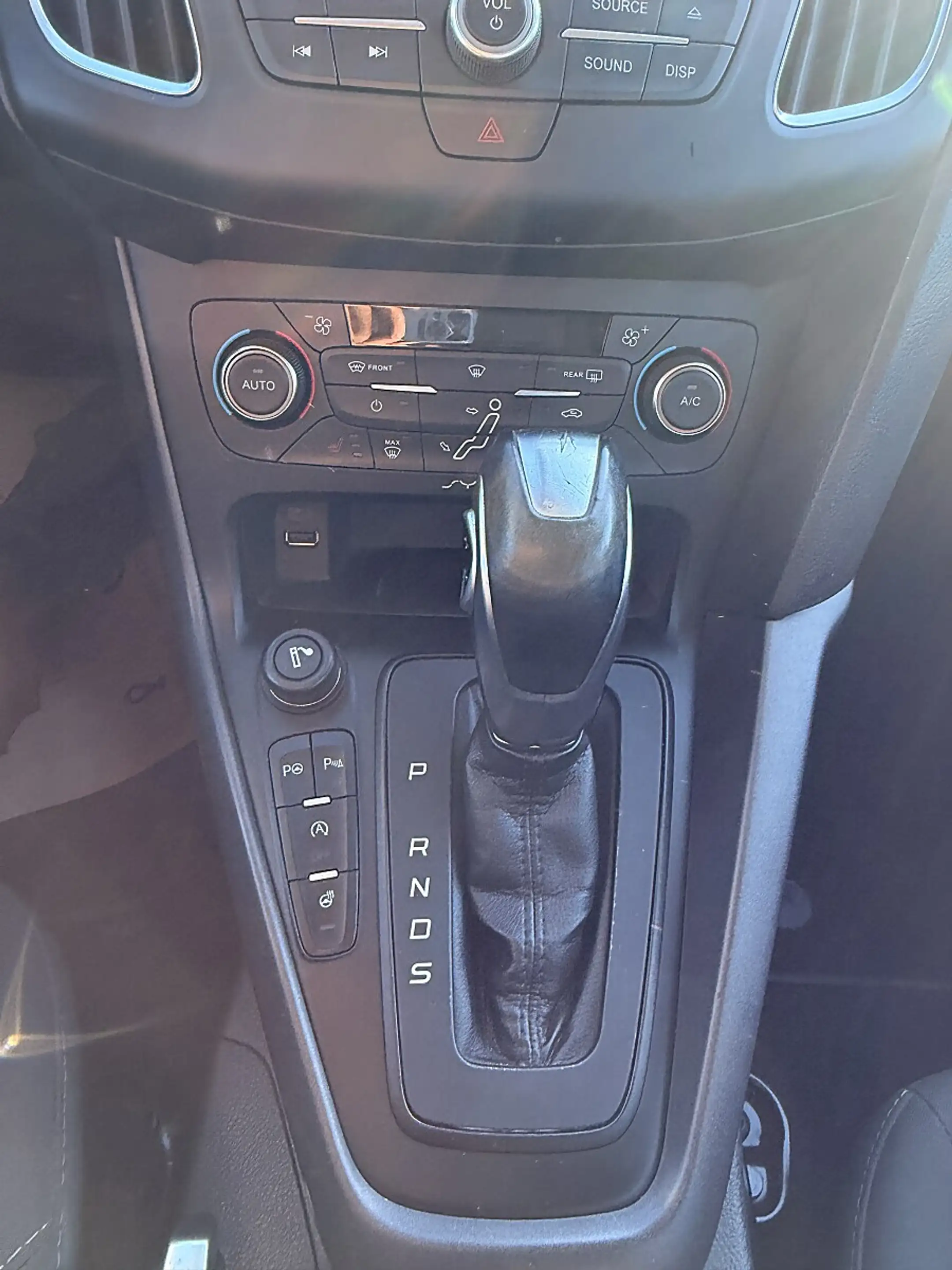 Ford Focus Traveller 1,5 TDCi Trend Aut. — photo 14