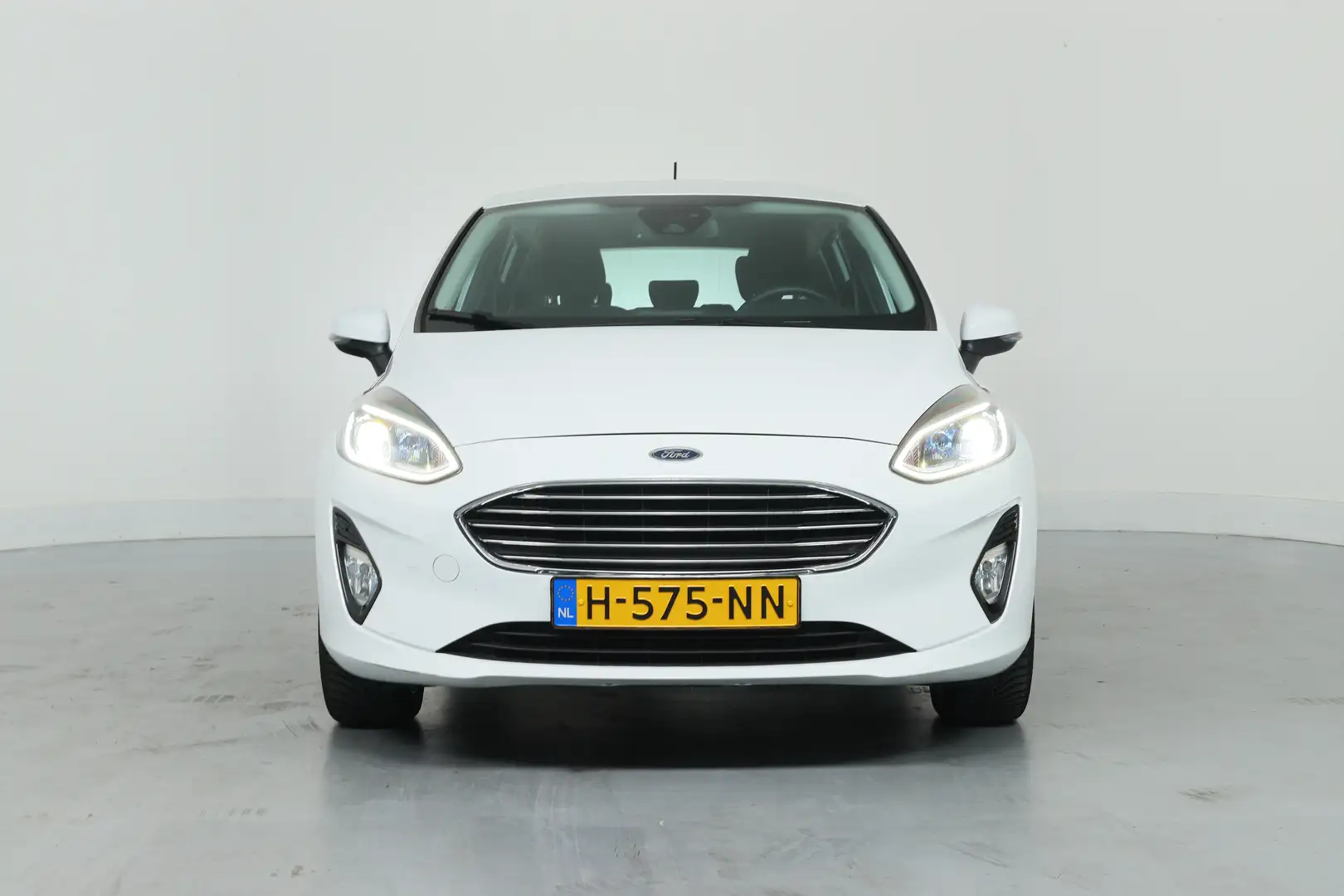 Ford Fiesta 1.0 EcoBoost Titanium | Navi | Winter Pack | Clima Blanc - 2