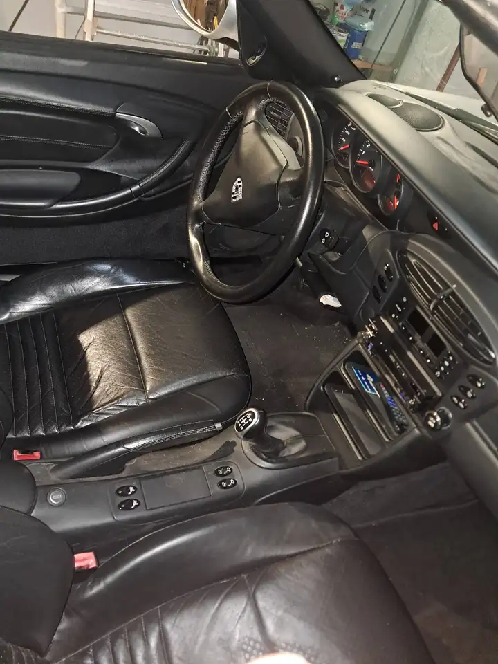 Porsche Boxster 2.7, foto 4