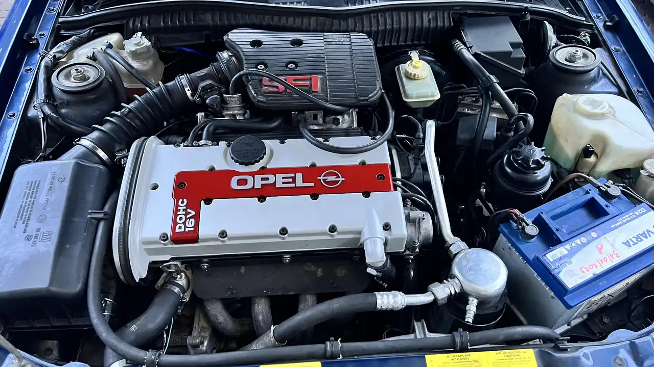 Opel Calibra 2.0i 16v cat., foto 6