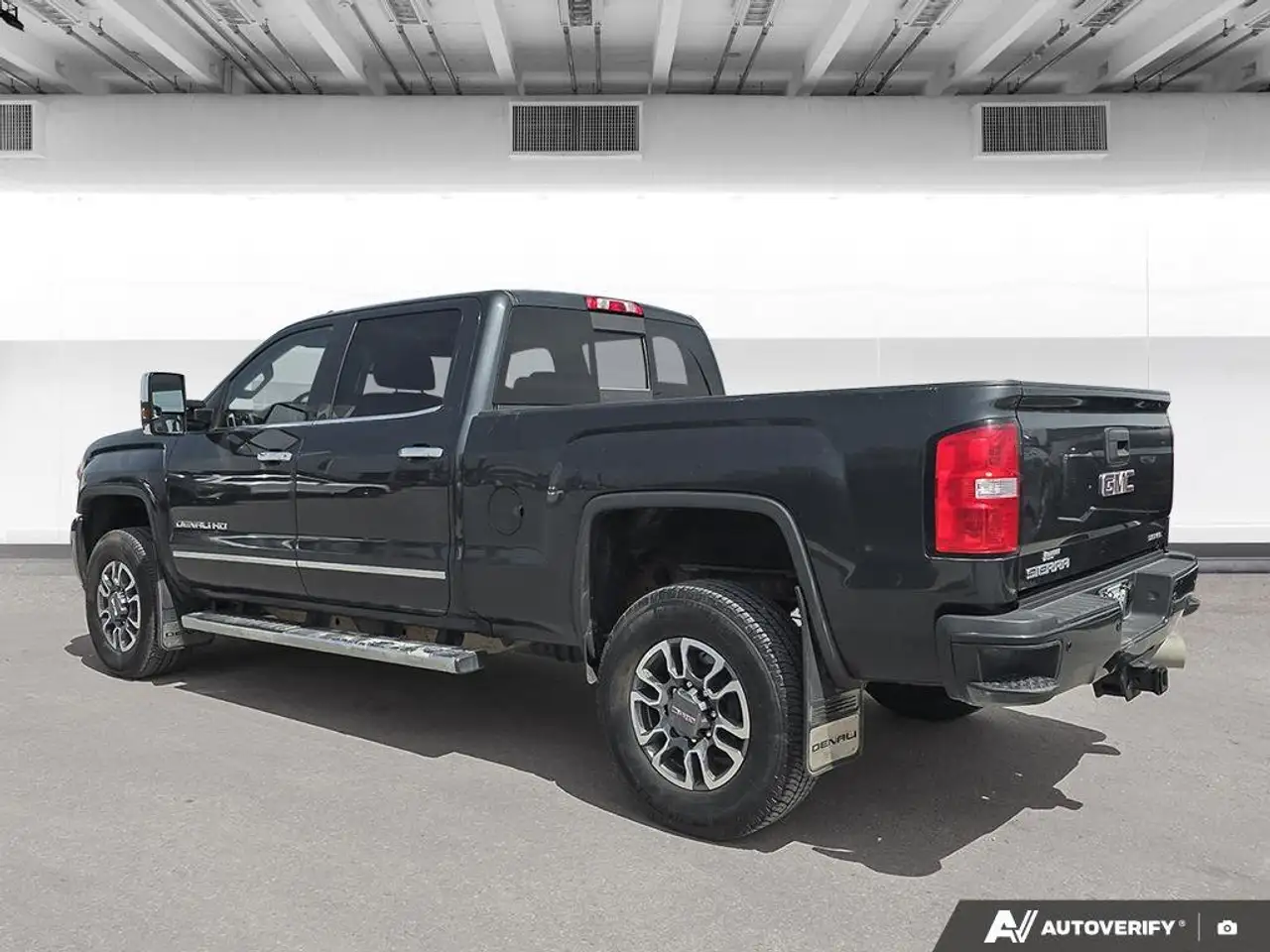 GMC Sierra 2500HD fotografie GMC Sierra 2500HD