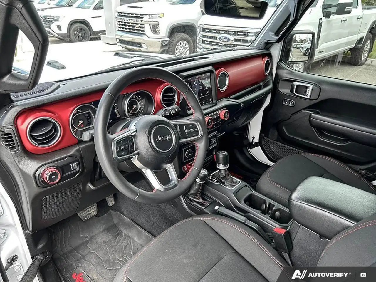 Jeep Wrangler photo Jeep Wrangler