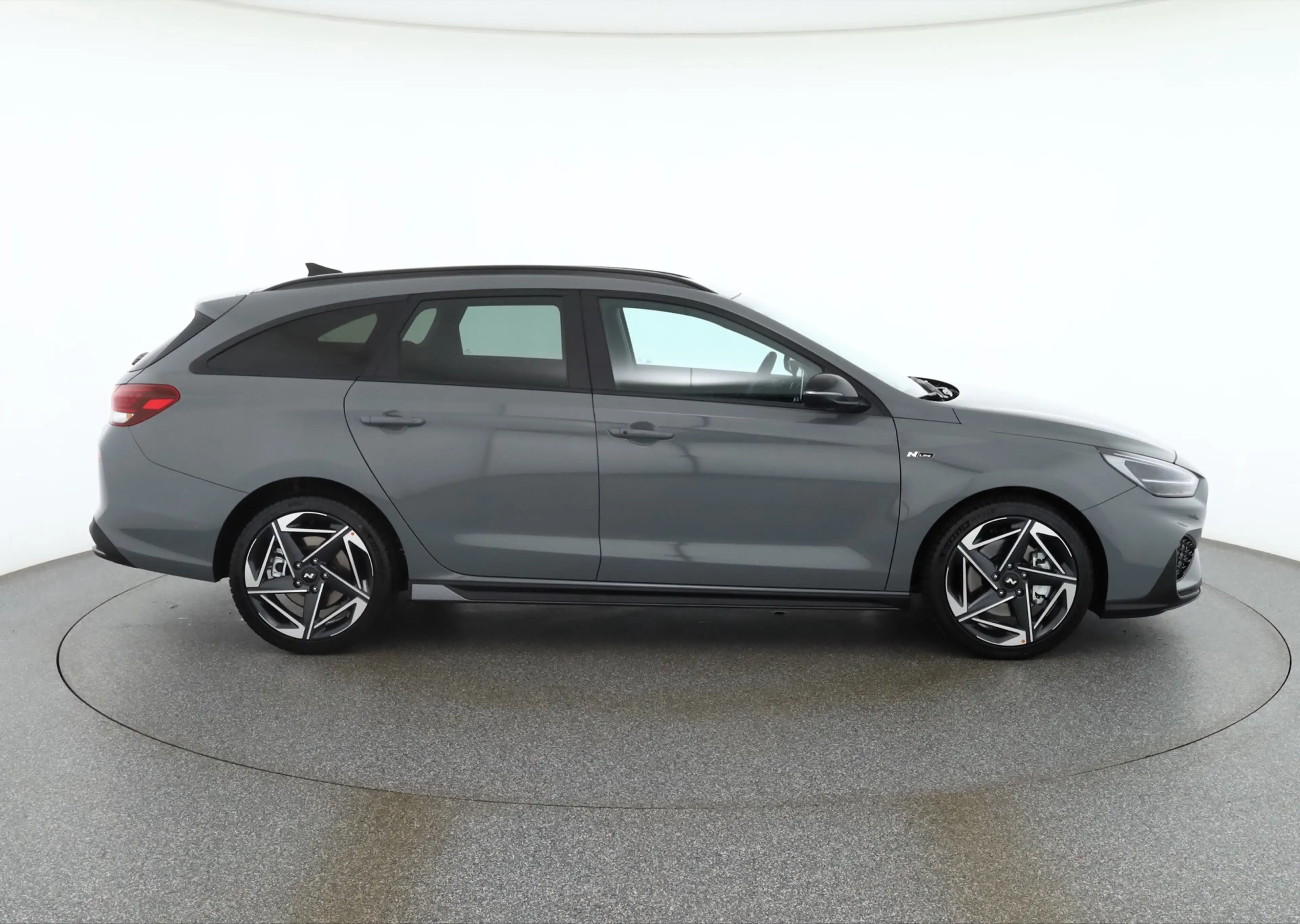 Hyundai i30 Kombi 1.6 T-GDI N-Line Aut. LED Navi Kamera — photo 6