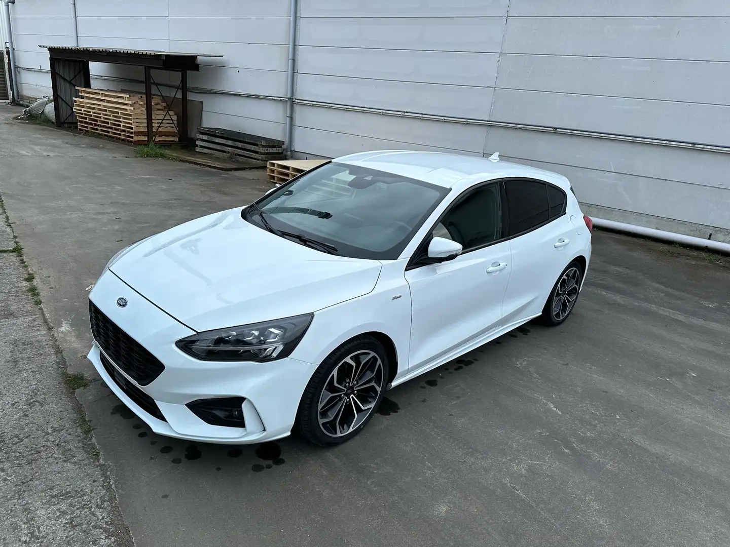 Ford Focus 1.0 EcoBoost Start-Stopp-System ACTIVE Wit - 1