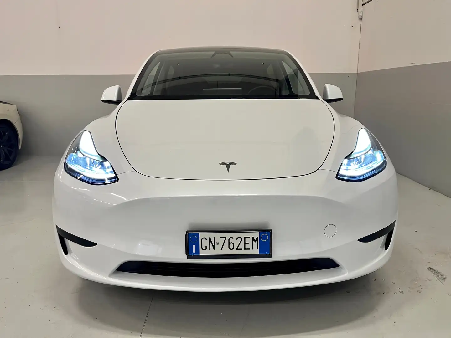 Tesla Model Y RWD - UNIPROP - 320 CV - AUTOPILOT AVANZATO Bianco - 2