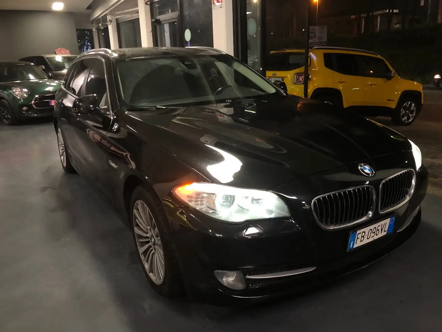 BMW 520 520d Touring xdrive Luxury 184cv auto E6 Nero - 1