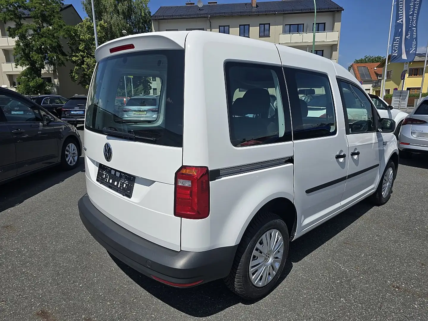 Volkswagen Caddy Kombi Conceptline 1,0 TSI Weiß - 2