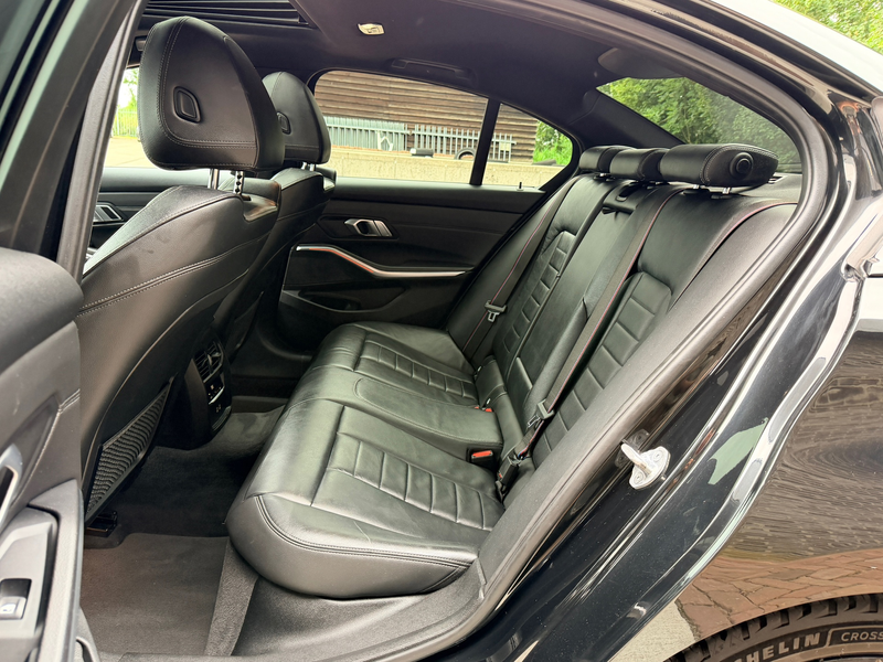 BMW 318 3-serie 318i High Executive Edition | M-Sport | Sc — photo 15