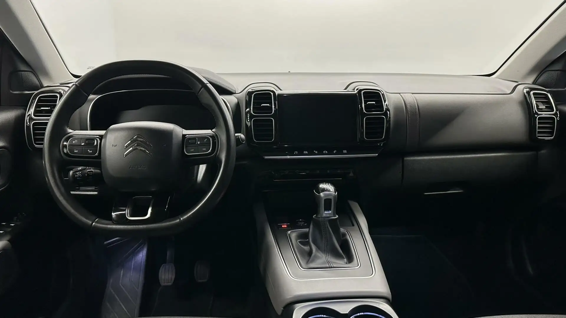 Citroen C5 Aircross 1.2 PureTech Business Plus CAMERA CARPLAY NAVIGATI Groen - 2