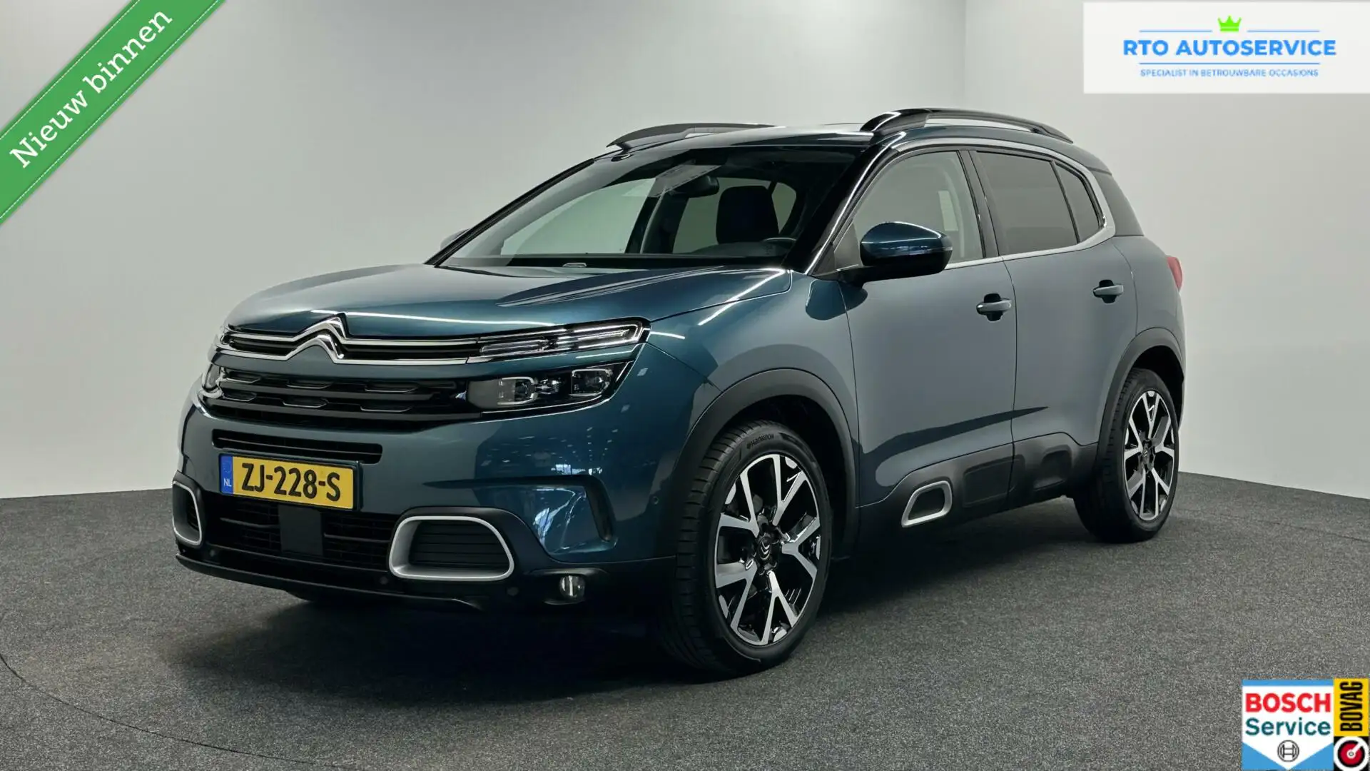 Citroen C5 Aircross 1.2 PureTech Business Plus CAMERA CARPLAY NAVIGATI Groen - 1