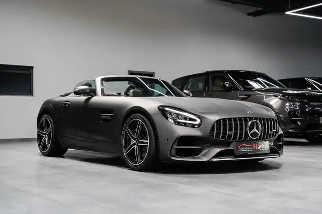 Mercedes-Benz AMG GT Roadster