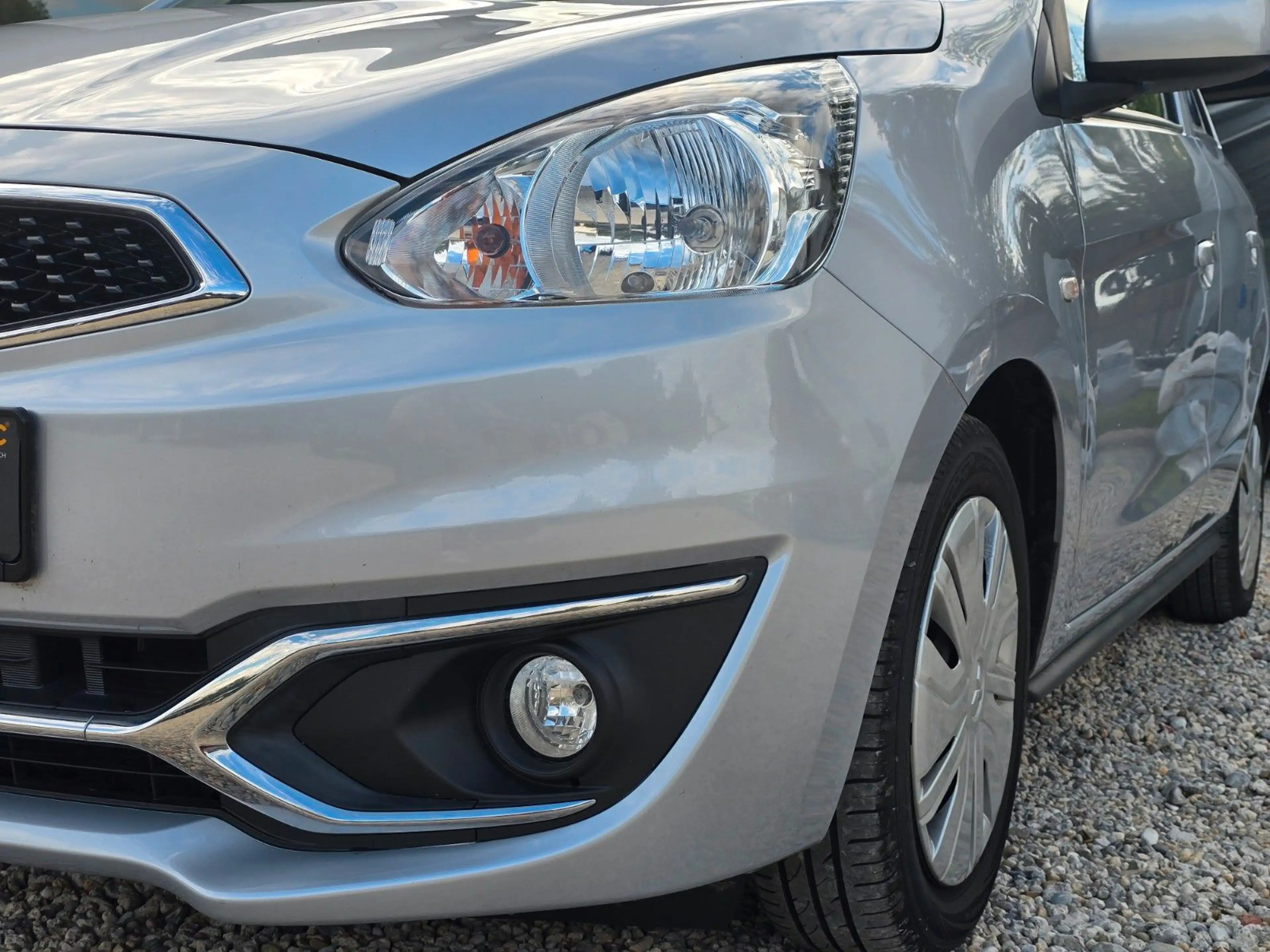 Mitsubishi Space Star Intro*2.Hand*HU10/2027*Scheckheftgep. — photo 3