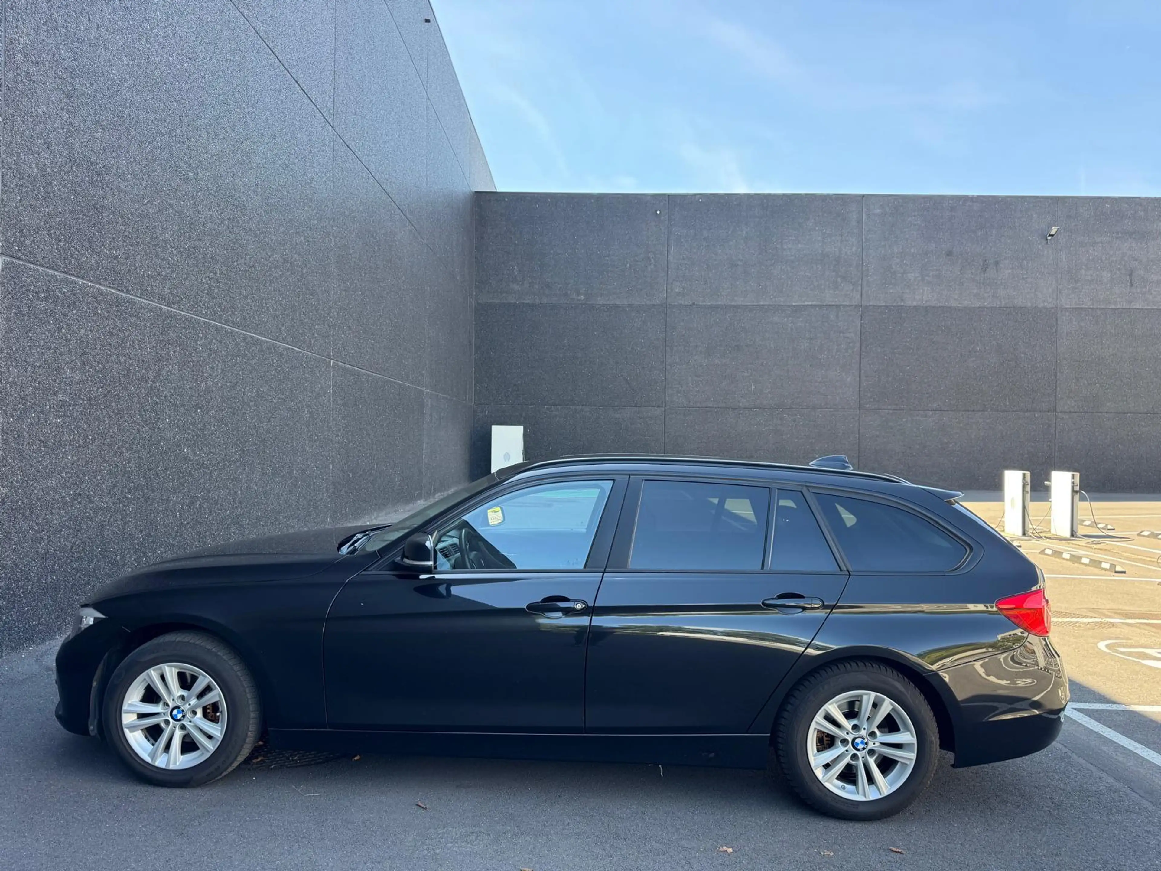 BMW 316 316d touring - Automaat - Euro 6 — photo 7
