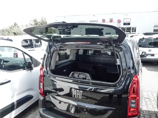 Fiat Doblo view 15
