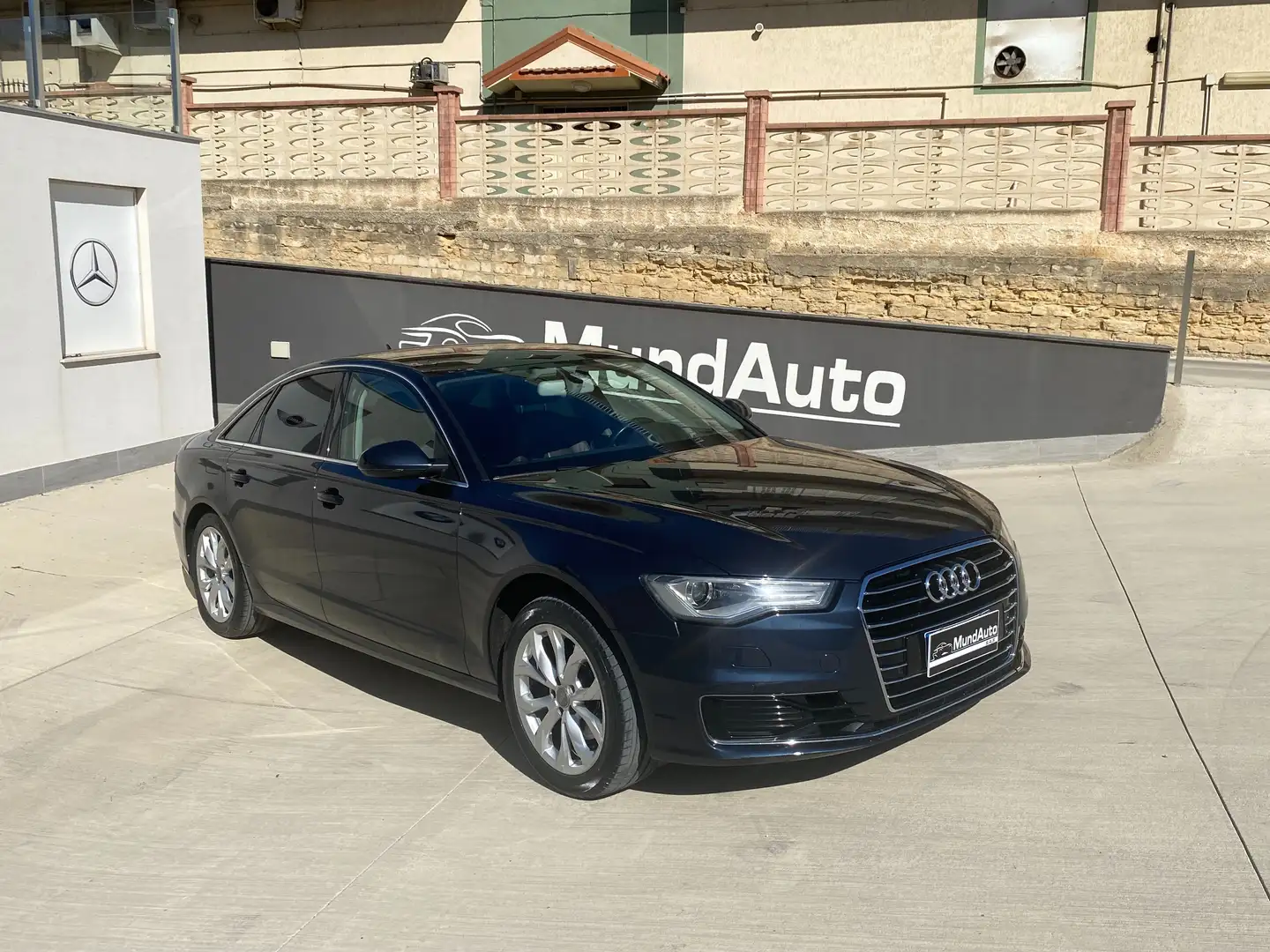 Audi A6 A6 2.0 tdi ultra Advanced 190cv s-tronic Blu/Azzurro - 2