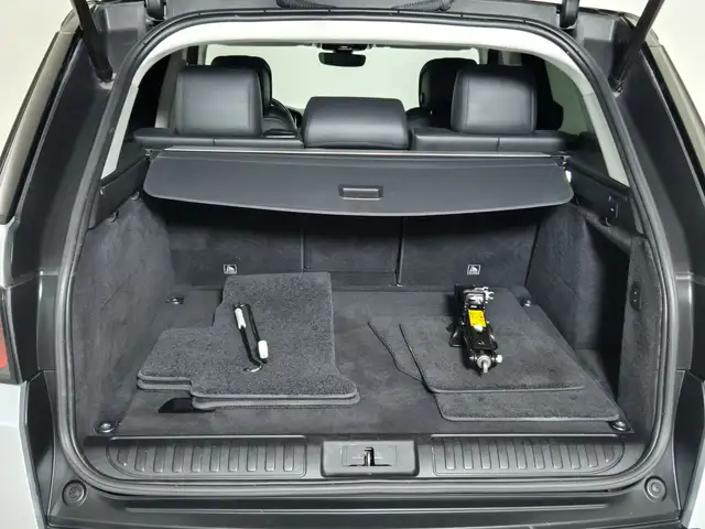 Land Rover Range Rover Sport view 13