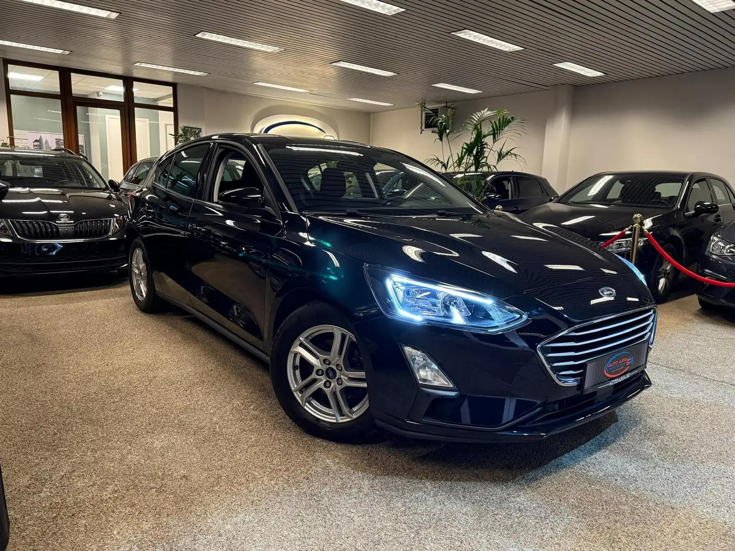 Ford Focus Focus 1.0 EcoBoost*CAMERA*CARPLAY*GARANTIE 12M Black - 2