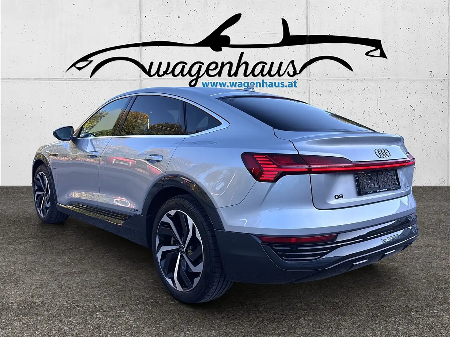 Audi Q8 e-tron Q8 Sportback 55 e-tron 300kw 114Kwh Batterie qu... Argent - 2