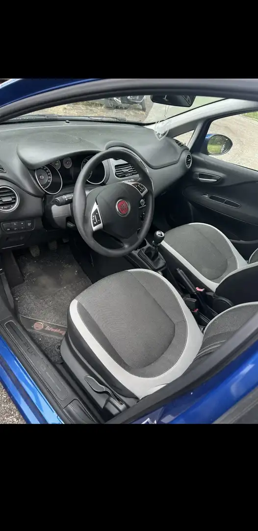 Fiat Punto Pop Blau - 2