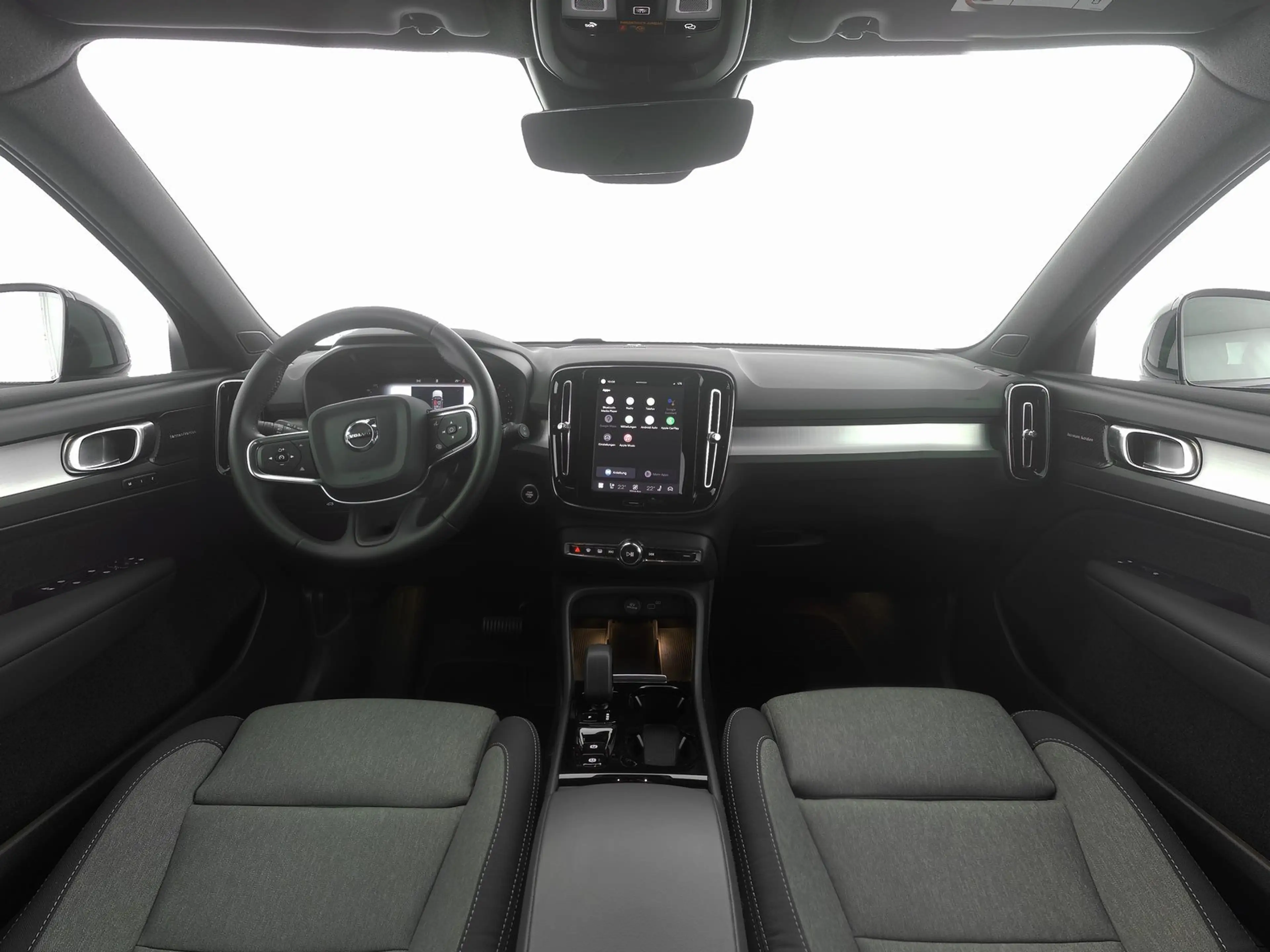 Volvo XC40 B3 Plus Black Edition ACC*360°20"PIXEL-LED — photo 3