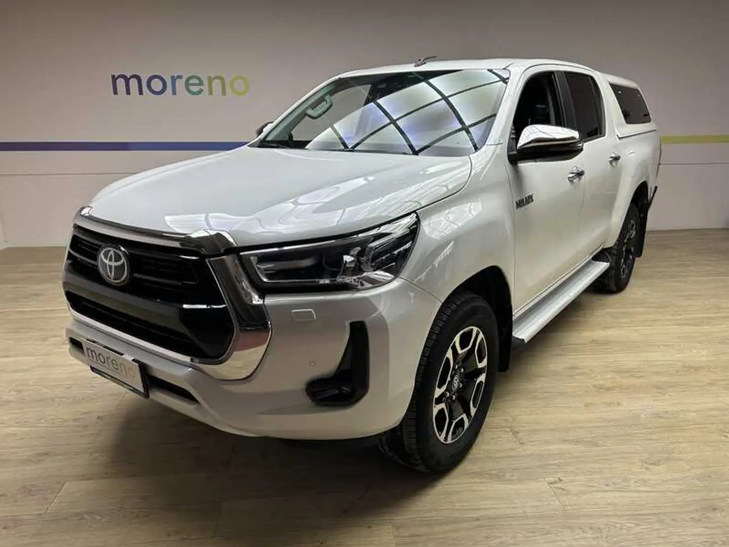 Toyota Hilux 2.4 d-4d double cab Executive 4wd Bianco - 1