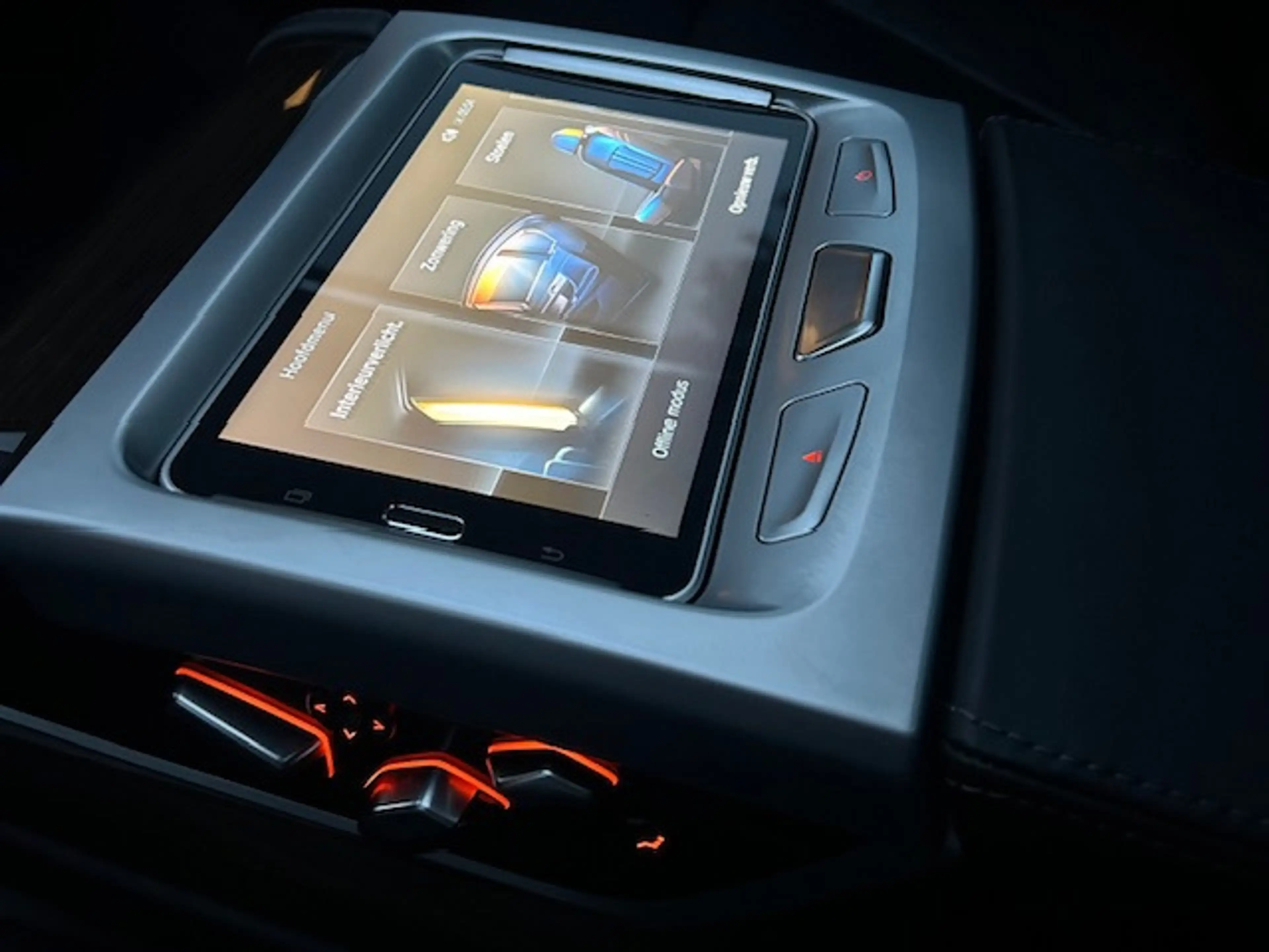 BMW 740 7-serie 740Le xDrive iPerformance High Executive — photo 14