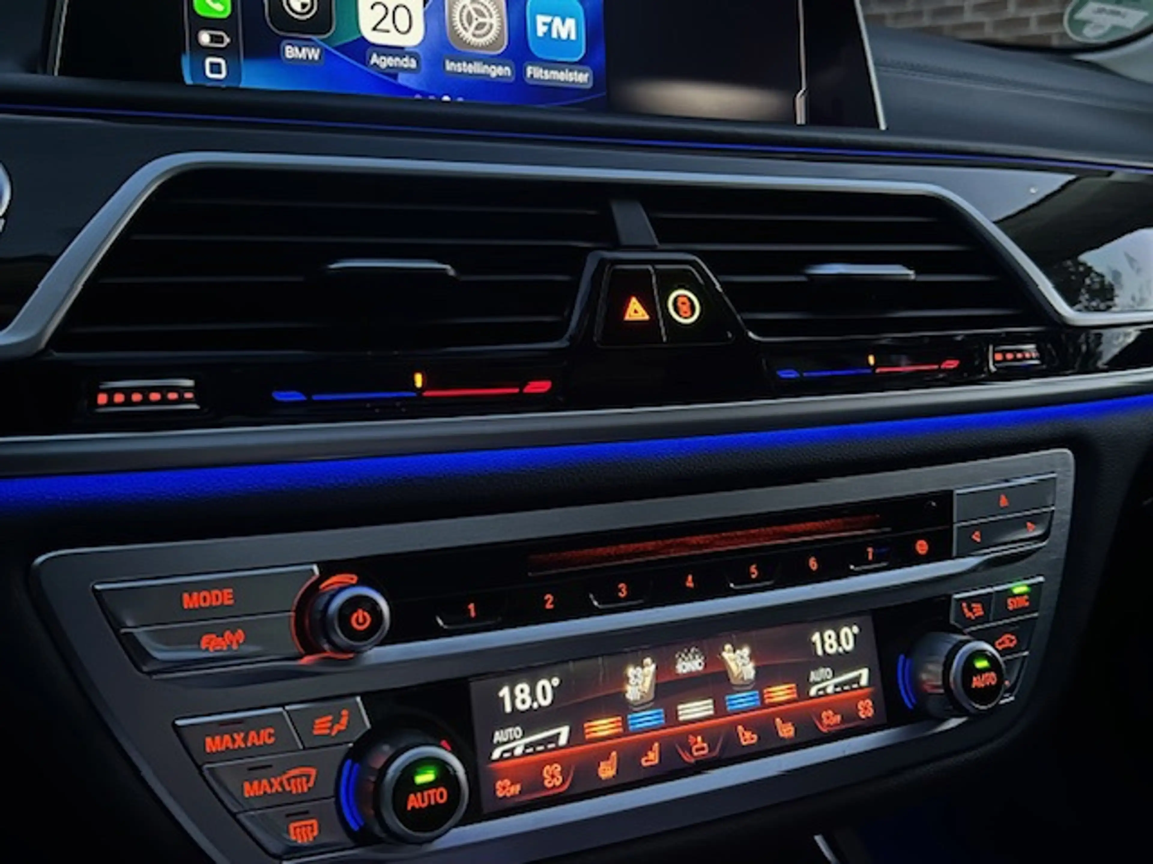 BMW 740 7-serie 740Le xDrive iPerformance High Executive — photo 13