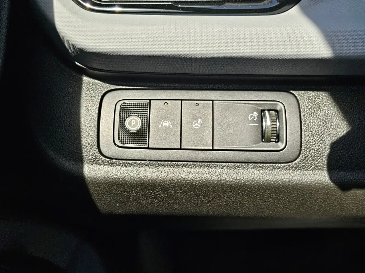 Chevrolet Bolt снимка Chevrolet Bolt