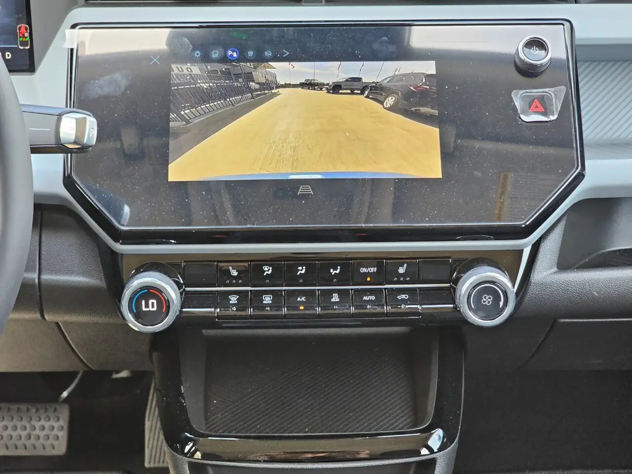 Chevrolet Bolt снимка Chevrolet Bolt