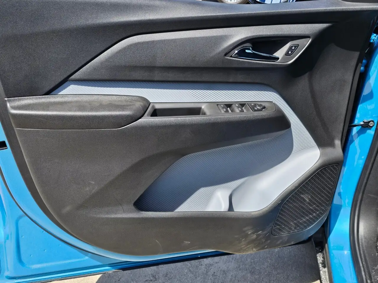 Chevrolet Bolt снимка Chevrolet Bolt