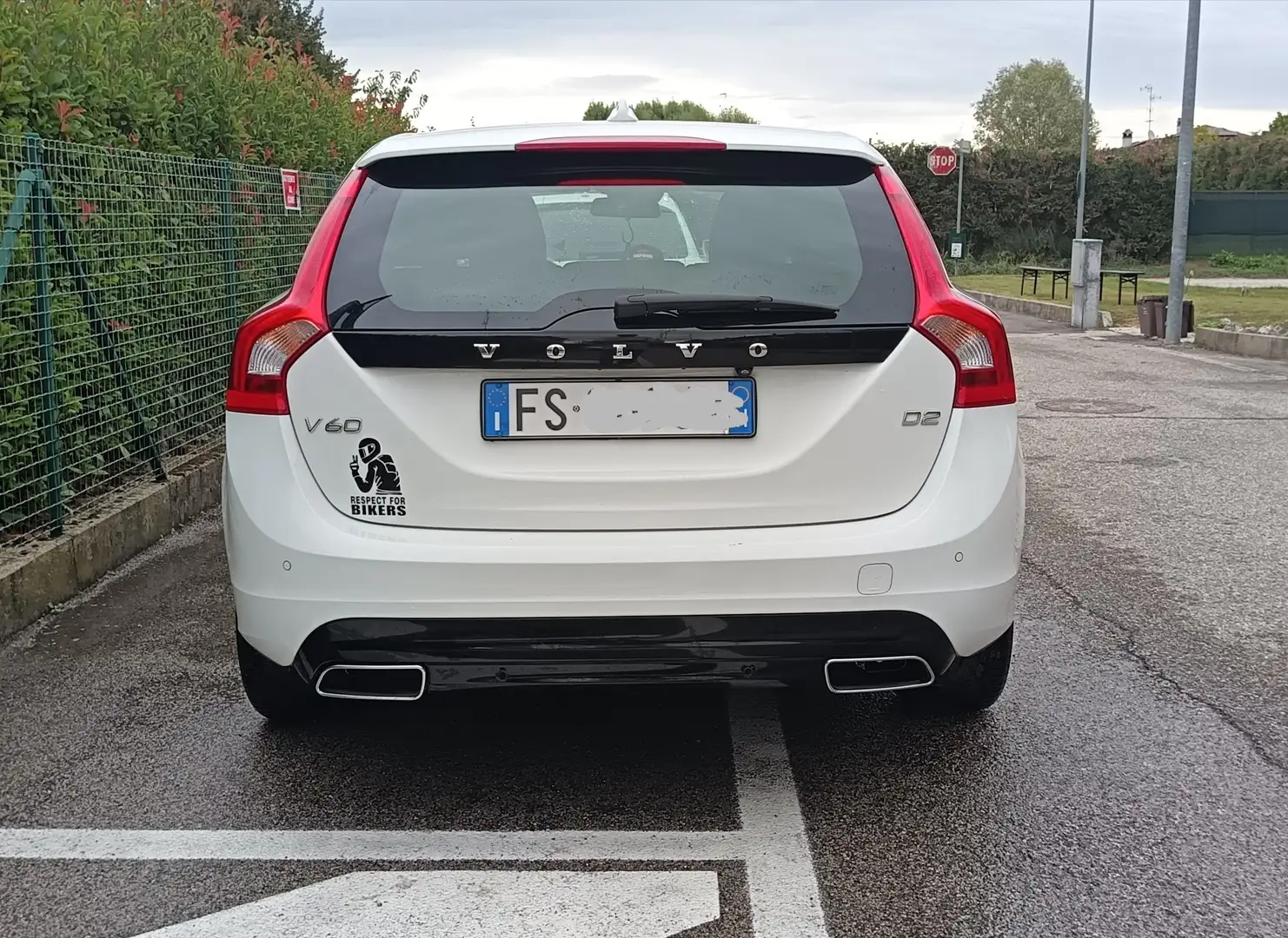 Volvo V60 V60 2.0 d2 Dynamic Edition Bianco - 1