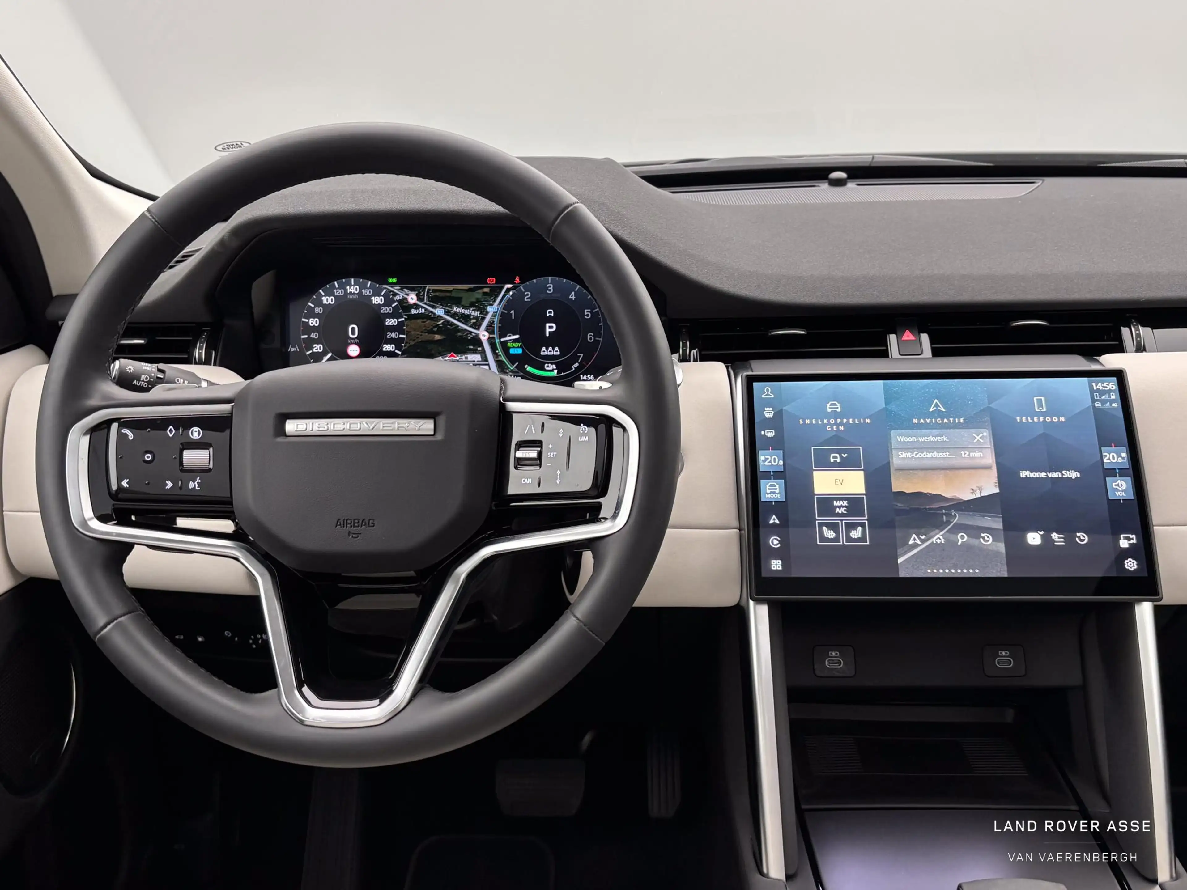 Land Rover Discovery Sport P270e S AWD — photo 12