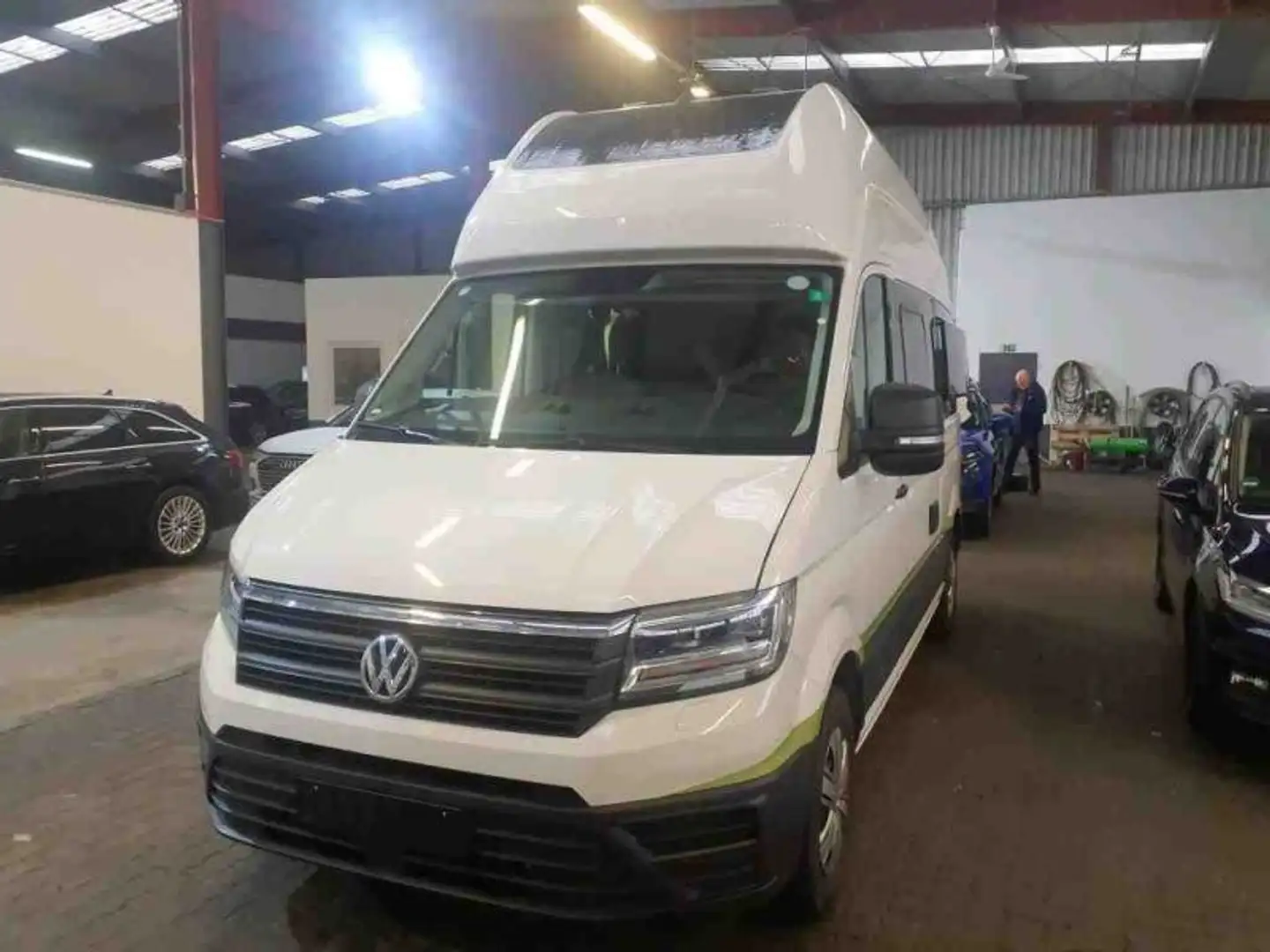 Volkswagen Grand California Autm. VA 600 Weiß - 2