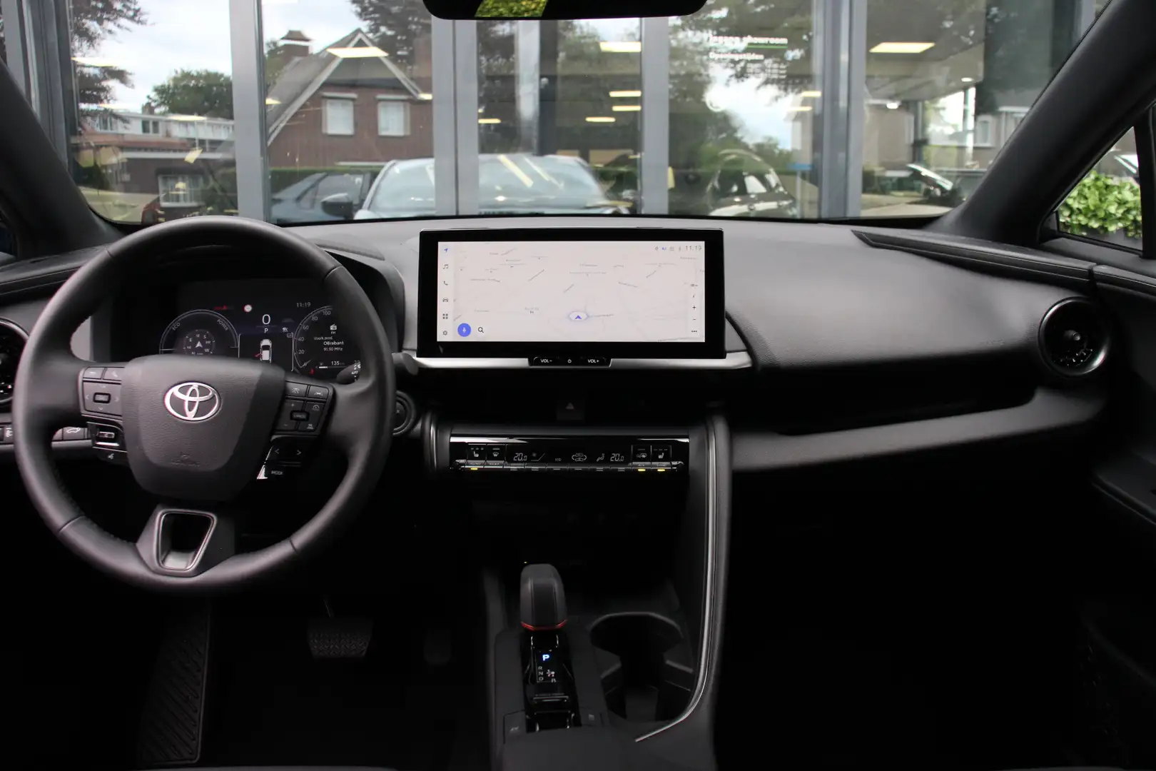 Toyota C-HR 1.8 Hybrid 140 Dynamic Two-Tone Bleu - 2