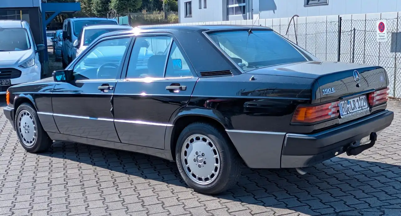 Mercedes-Benz 190 E , 2.0, foto 9