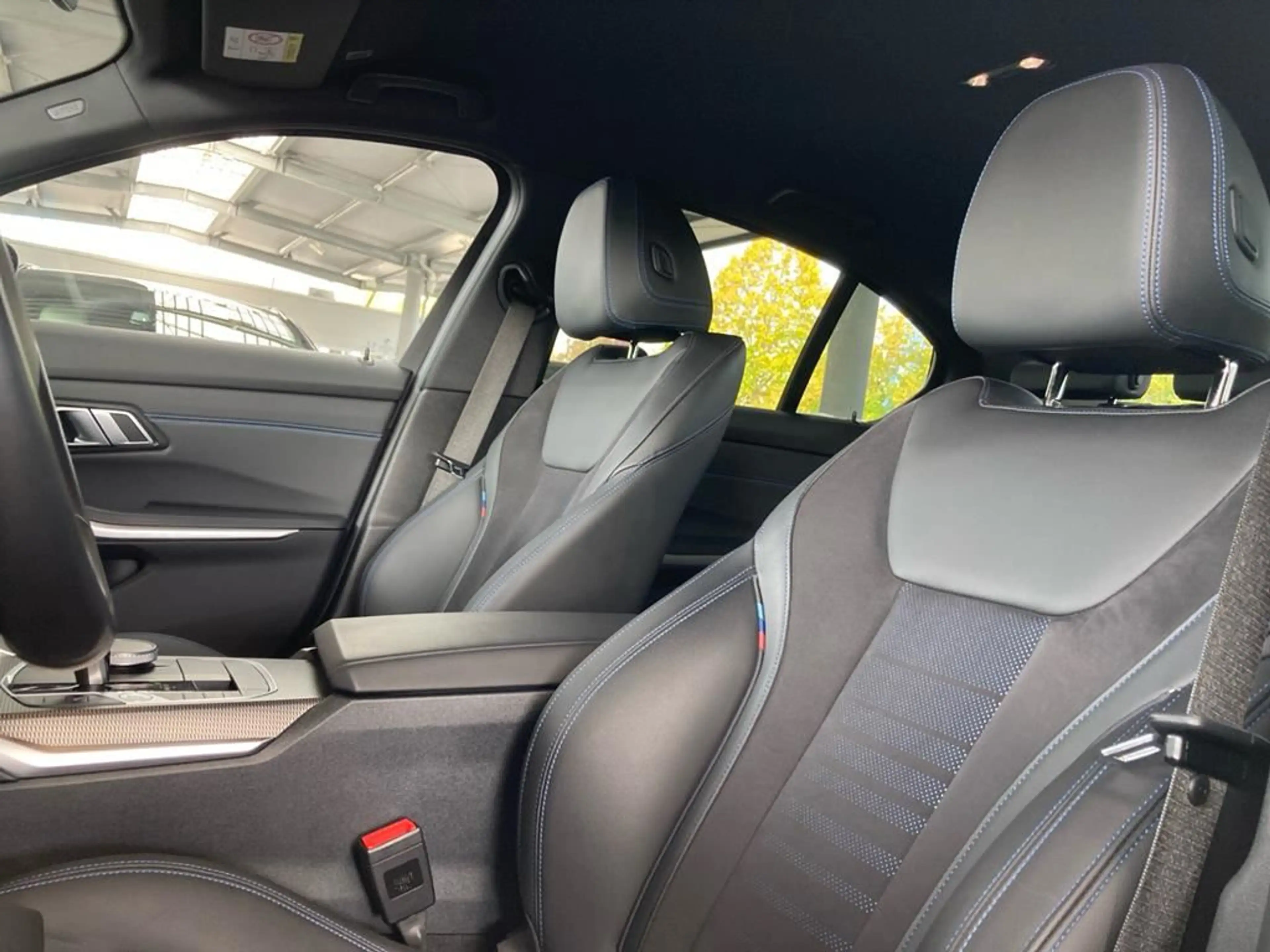 BMW 340 M340i — photo 9
