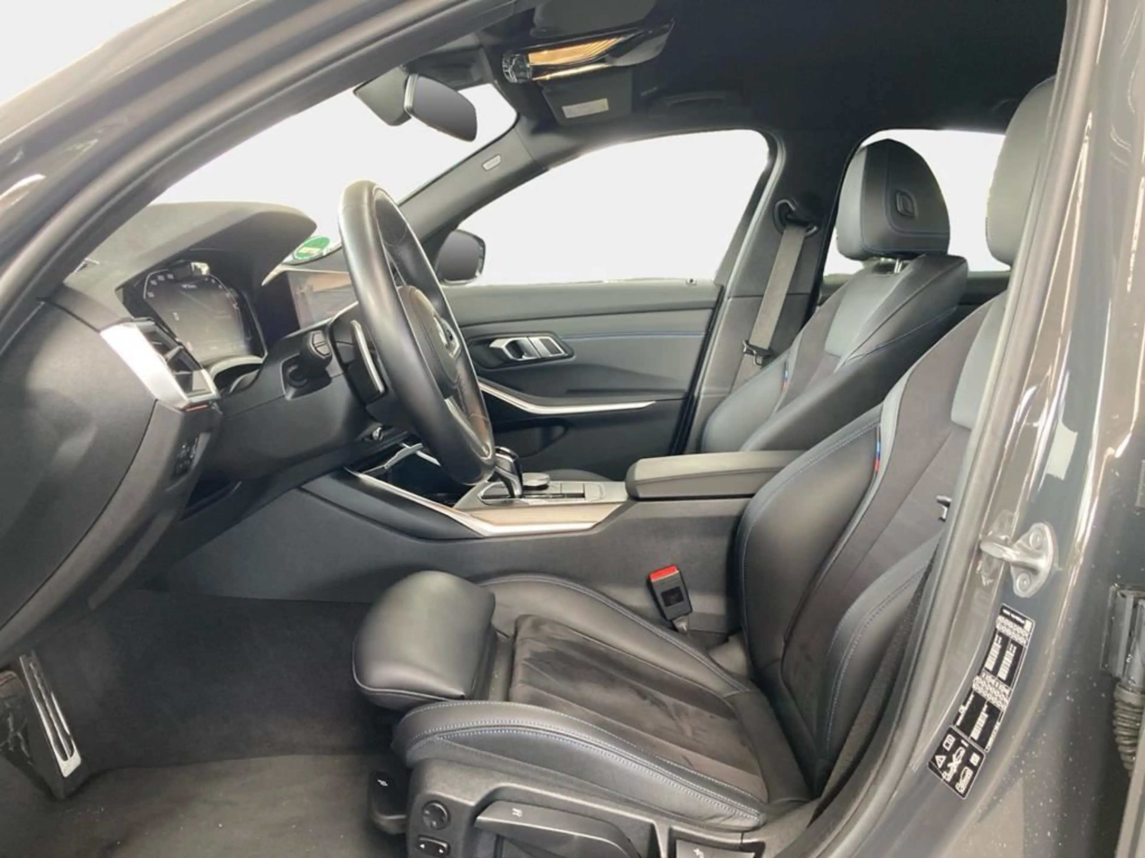 BMW 340 M340i — photo 10