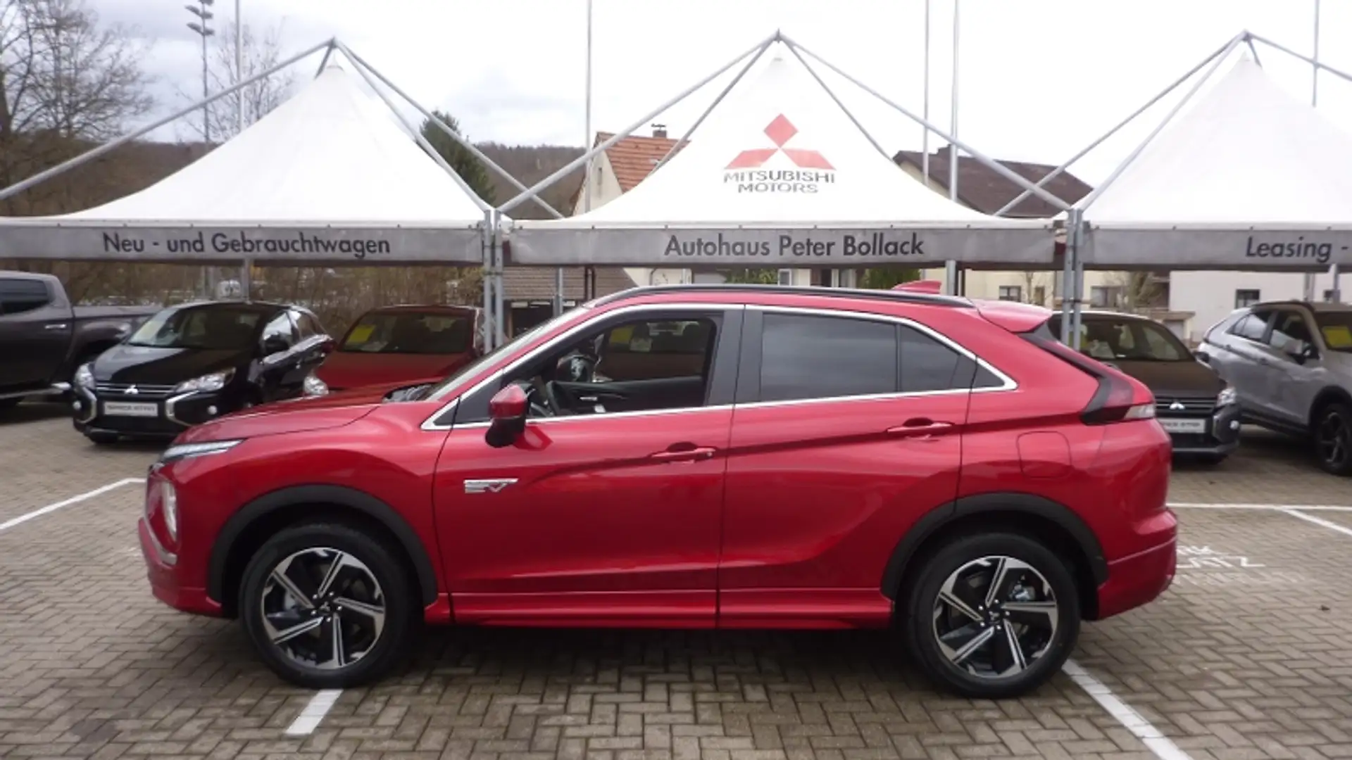 Mitsubishi Eclipse Cross 2,4 Plug-in Hybrid Select Rouge - 2