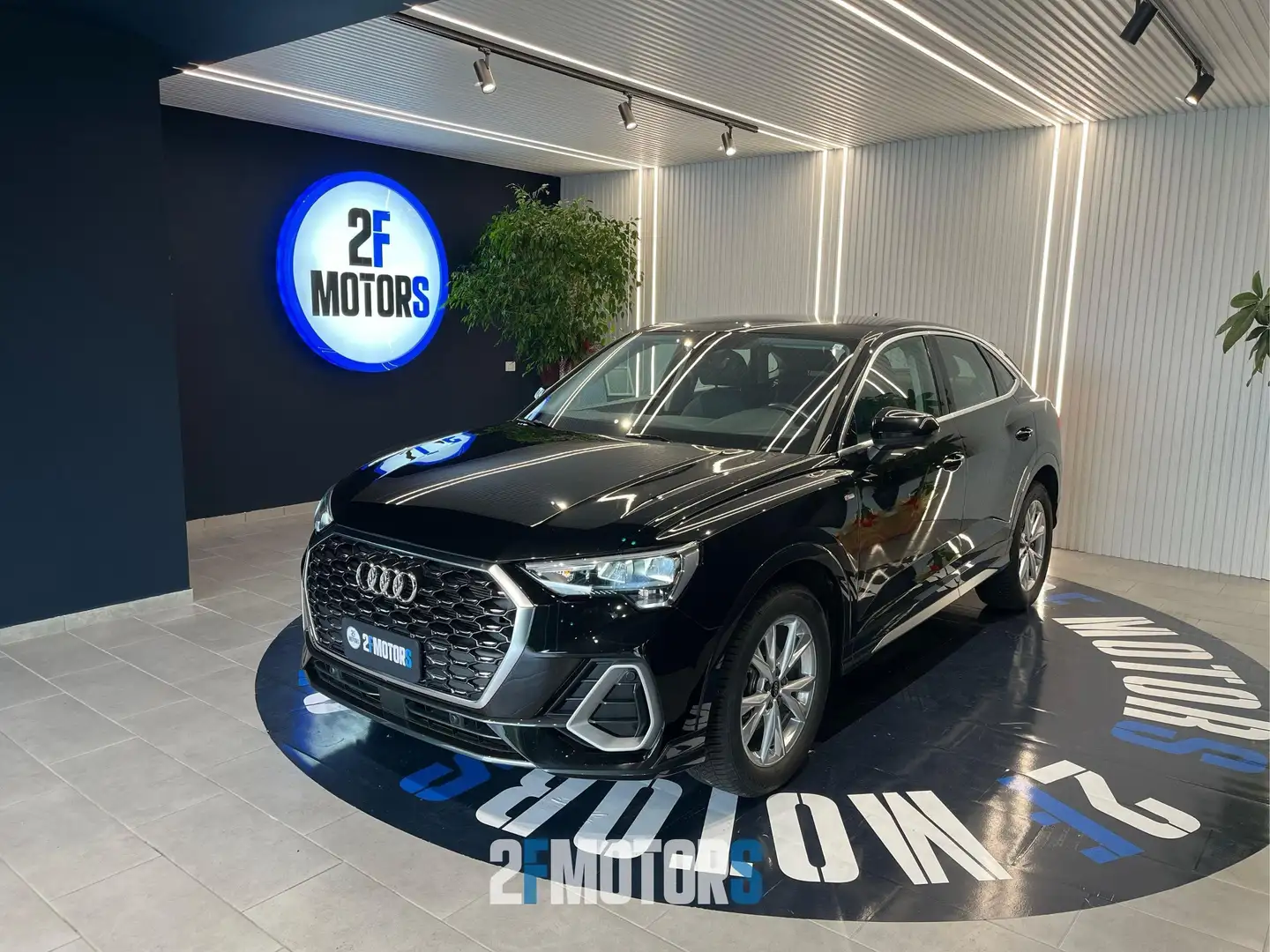 Audi Q3 Sportback 35 2.0 tdi S line edition s-tronic Nero - 2