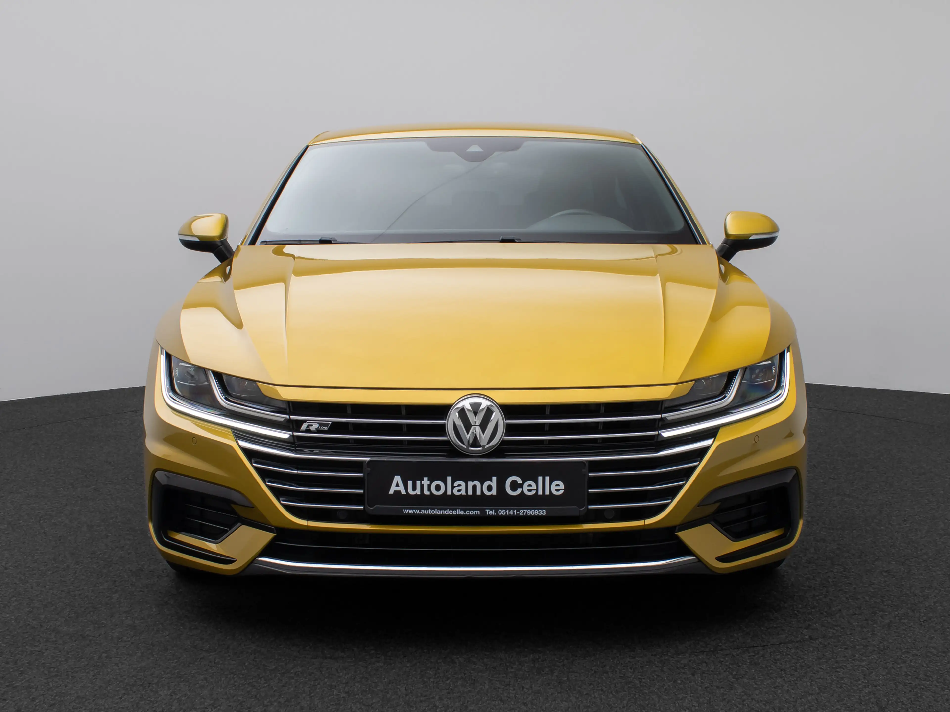 Volkswagen Arteon R-Line Kamera Fernlichtassist ACC 8Fach — photo 2
