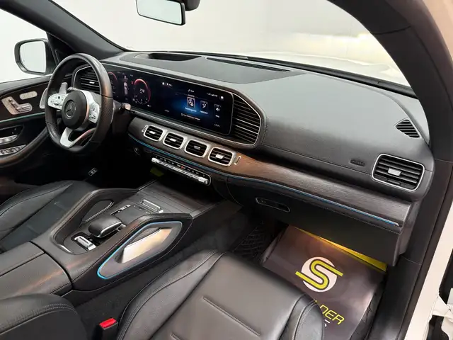 Mercedes-Benz Gle view 11