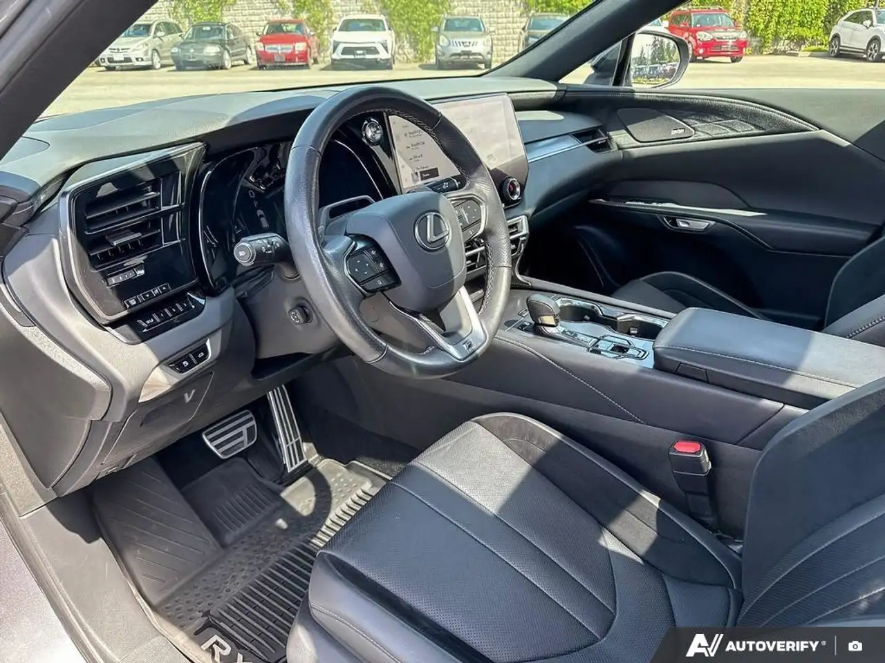 Lexus RX photo Lexus RX